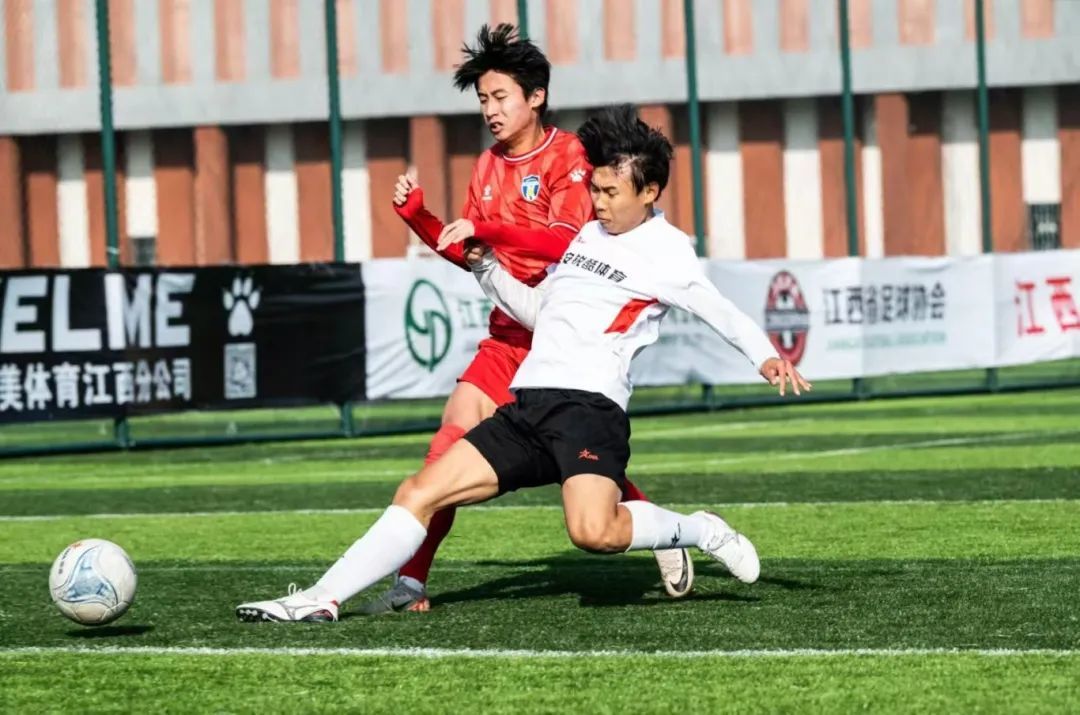 江西队全队表现稳定,夺得连胜 江西队全队表现稳定,夺得连胜