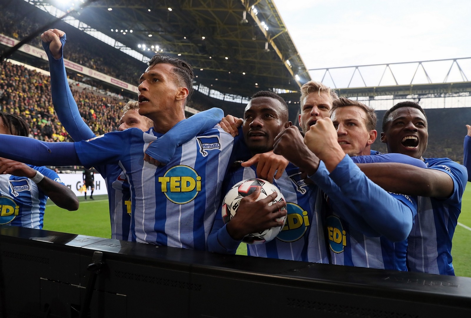 柏林赫塔客场战平,保级前路依然艰难的简单介绍 柏林赫塔客场战平,保级前路依然艰难的简单介绍