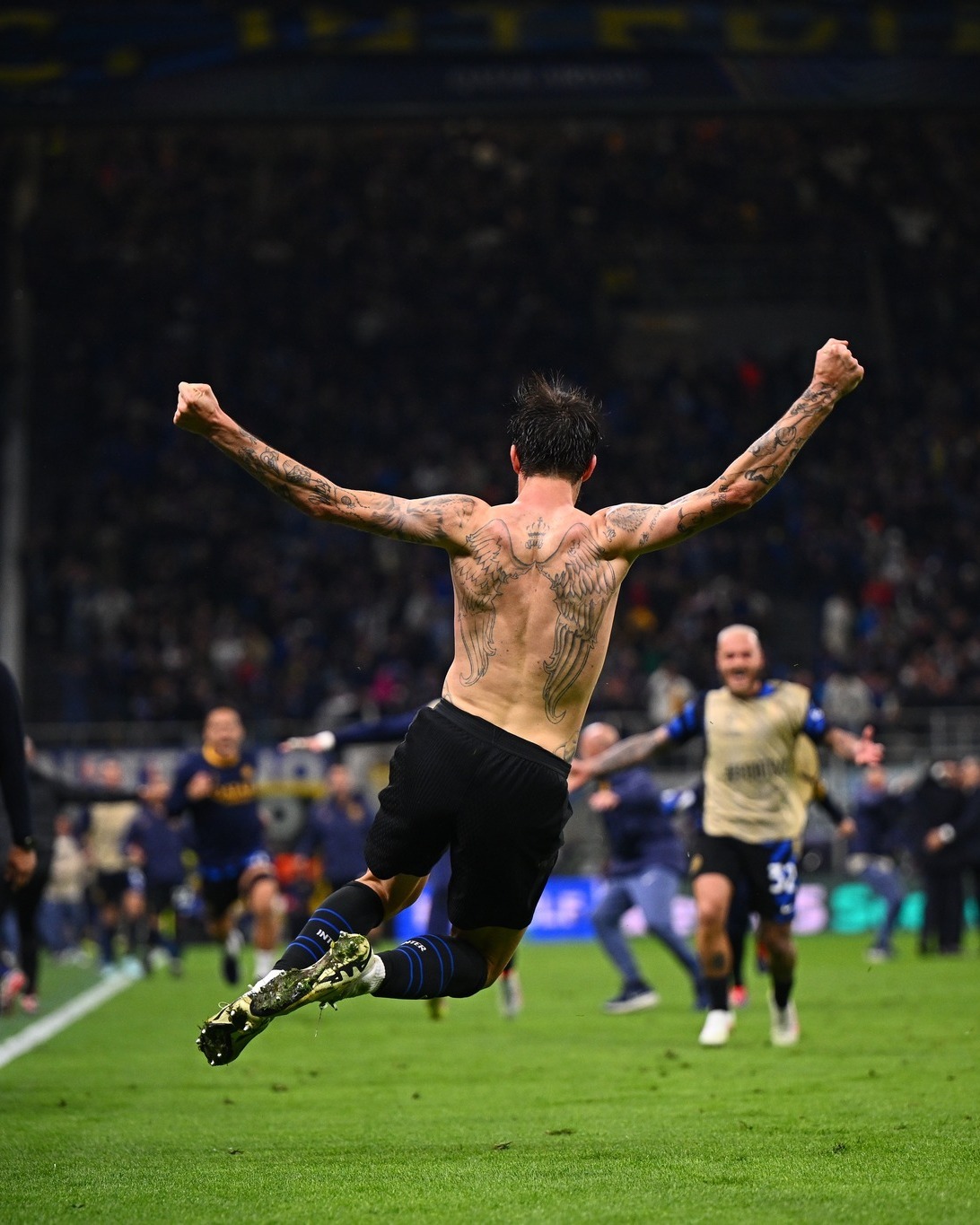 关于国际足球赛事即将来临,球员备战踌躇满志的信息 关于国际足球赛事即将来临,球员备战踌躇满志的信息