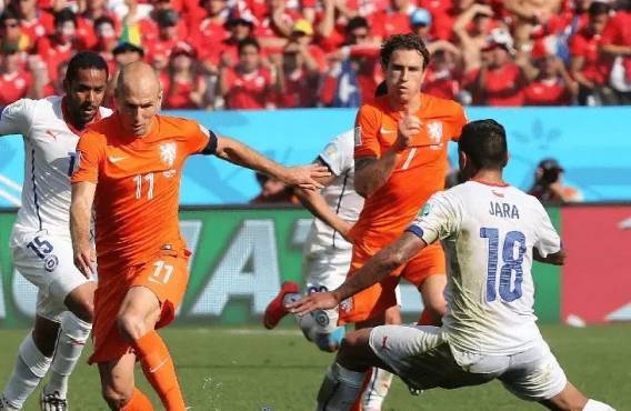 挪威队对决荷兰队,追求出线希望 挪威队对决荷兰队,追求出线希望